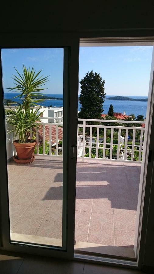 Apartments Mare Hvar Town Dış mekan fotoğraf