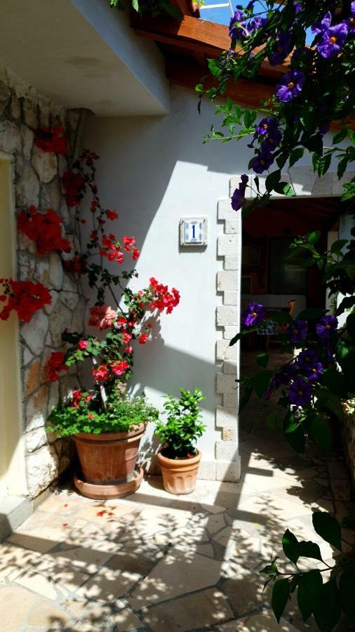 Apartments Mare Hvar Town Dış mekan fotoğraf